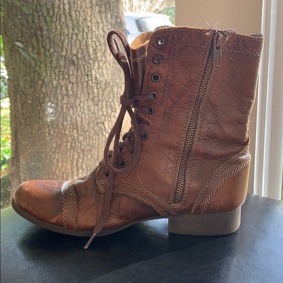 Steve Madden Troopa Boot - Picture 2 of 4